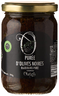 Une purée d’olives noires au goût profond et envoûtant. Sa texture soyeuse et ses arômes intenses accompagnent les mets avec élégance et intensité. Une promesse de raffinement, entre terroir et passion. 
