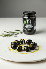 Olive noire picholine à la grecque Oleisys – Collection -Apéro’Chic, spécialité -apéritive d’inspiration méditerranéenne by Anass tohfa